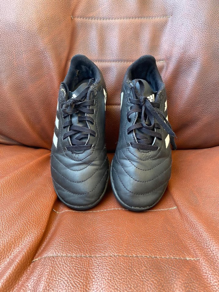 Erkek  çocuk adidas krampon - Görsel 2