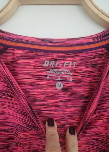 Kadın Nike deri fit Spor Tişört - Görsel 3