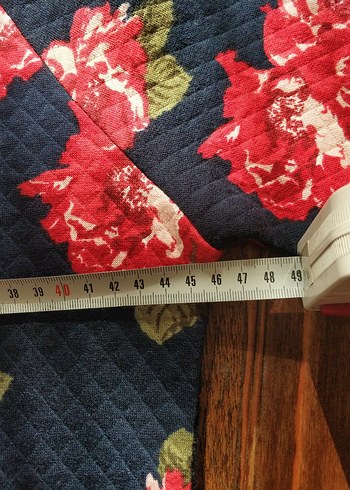 Çiçek Desenli Koyu Kırmızı Kadın Fermuarlı Ceket - Görsel 5