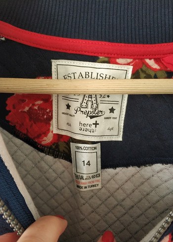 Çiçek Desenli Koyu Kırmızı Kadın Fermuarlı Ceket - Görsel 4