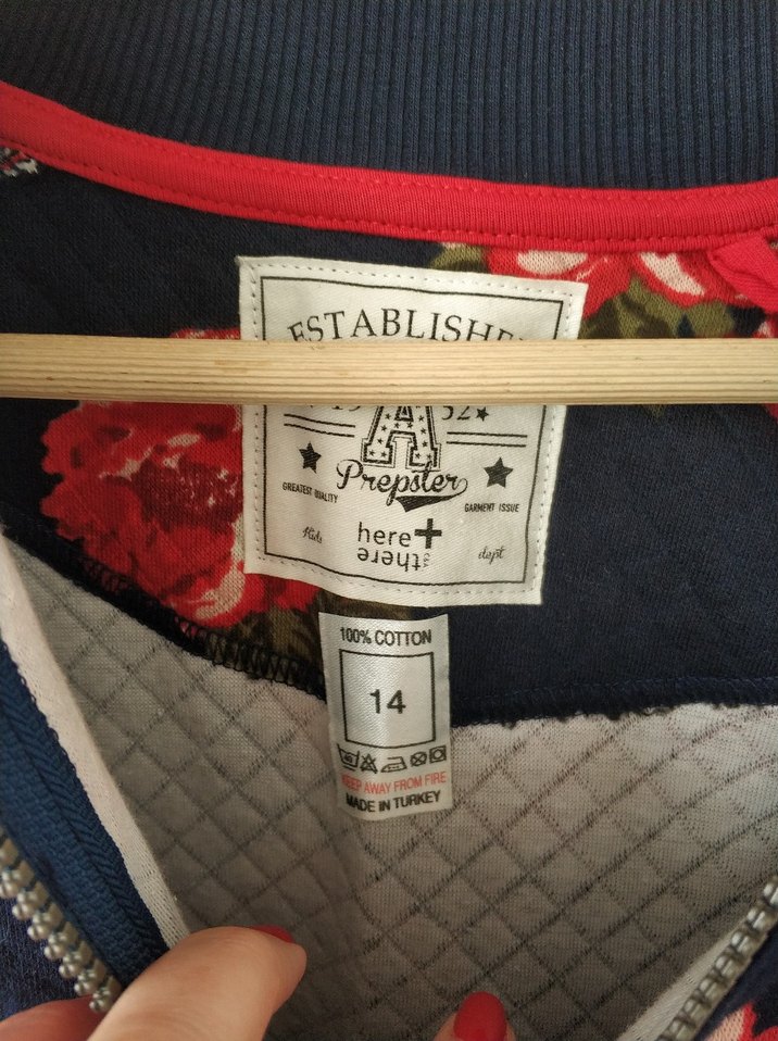 Çiçek Desenli Koyu Kırmızı Kadın Fermuarlı Ceket - Görsel 4