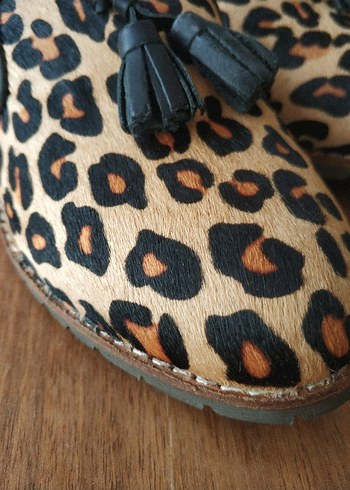 Leopar Desenli Püsküllü Kadın Süet Loafer - Görsel 3