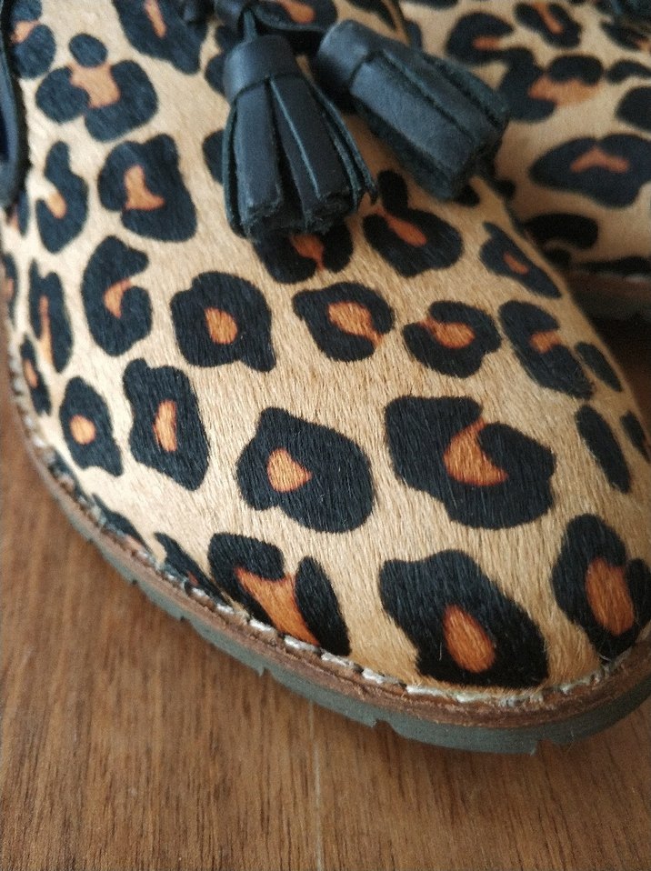 Leopar Desenli Püsküllü Kadın Süet Loafer - Görsel 3