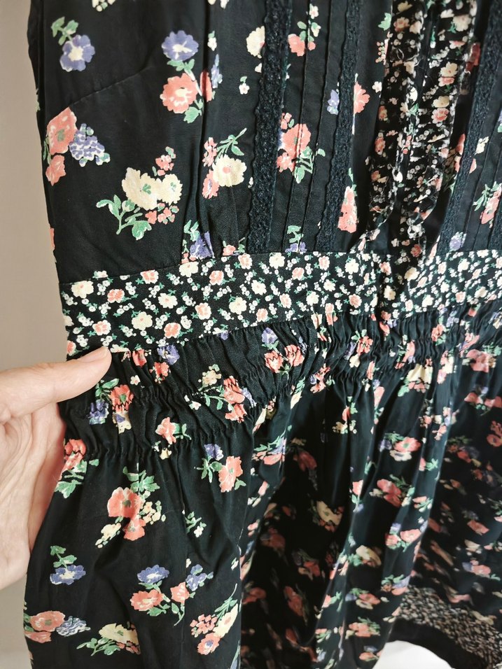 Çiçek Desenli midi elbise - Görsel 3