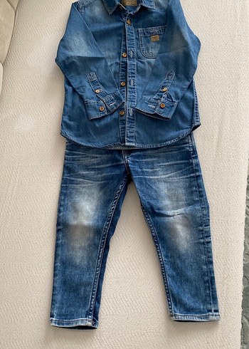 Düğmeli Mavi Denim Erkek Bebek Takımı