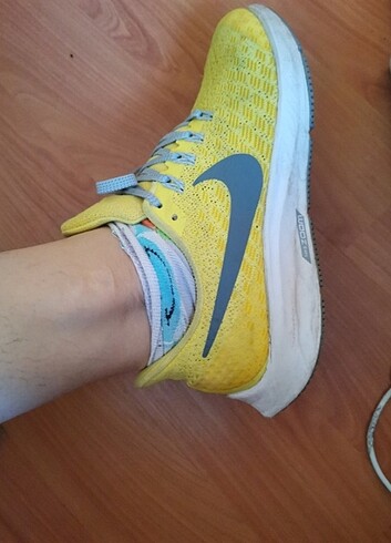 Spor ayakkabı
