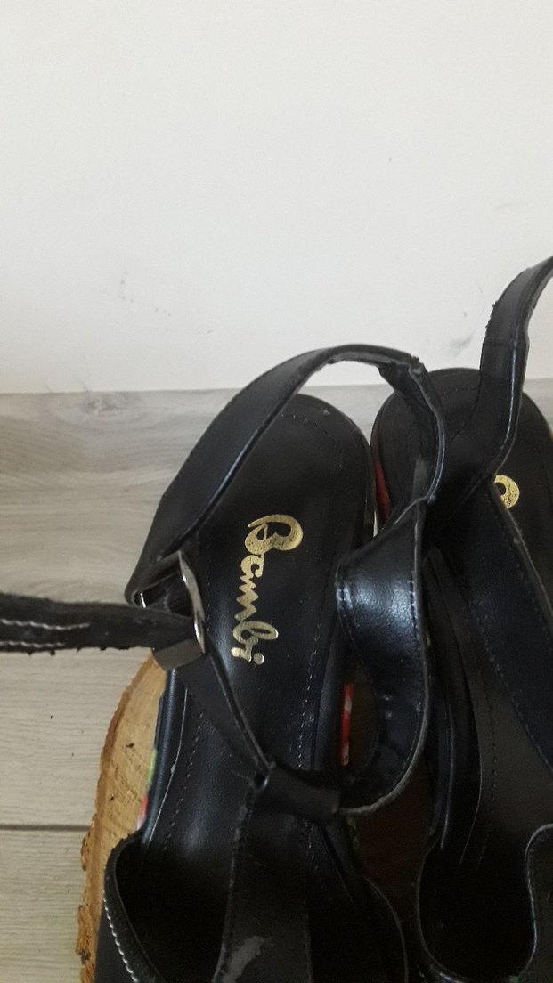 Çiçek Desenli Bohem Dolgu Topuklu Kadın Ayakkabı - Görsel 4