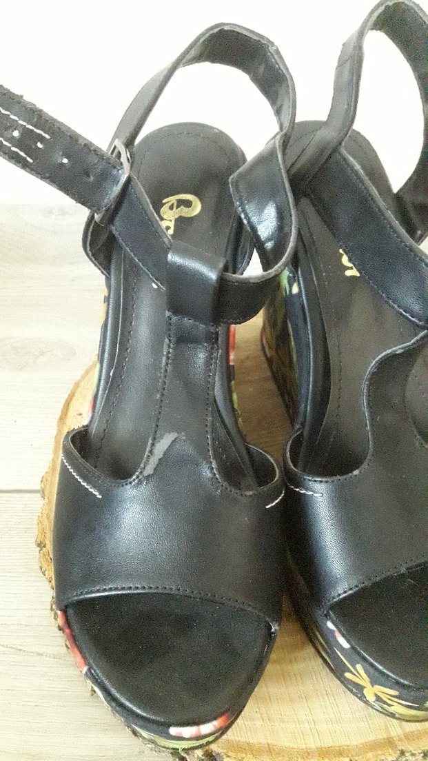 Çiçek Desenli Bohem Dolgu Topuklu Kadın Ayakkabı - Görsel 5