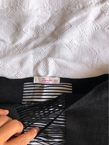 Siyah pareo - Görsel 2