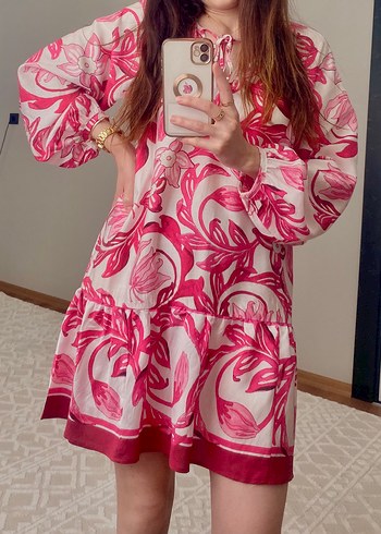 Pembe Uzun Kollu Elbise