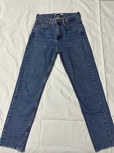 bershka mom fit jean