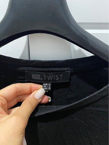 l Beden siyah Renk Twist siyah pullu top