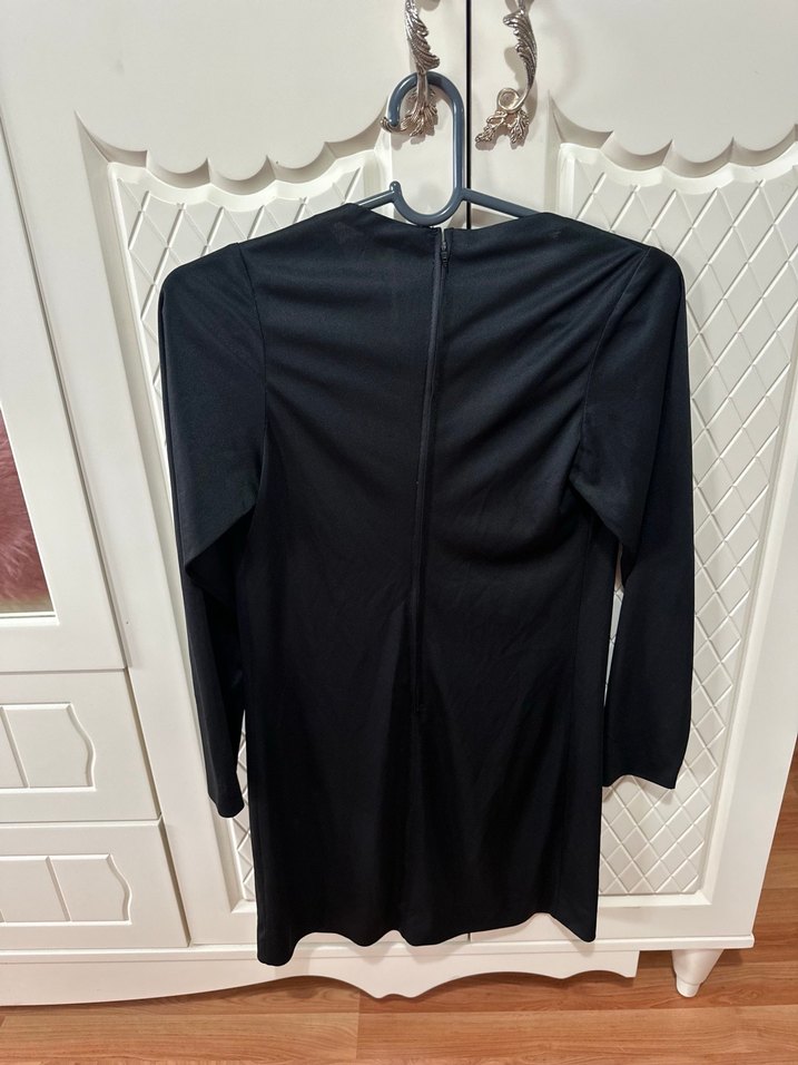 Siyah Drapeli Uzun Kollu Elbise - Görsel 2