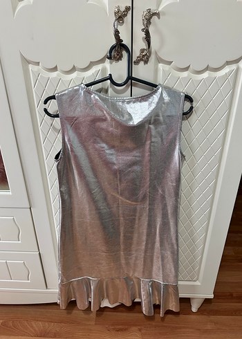 Parlak Gri Uzay Elbise - Görsel 2