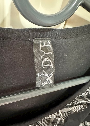 Fırfırlı Uzun Kollu Gotik Elbise - Görsel 3