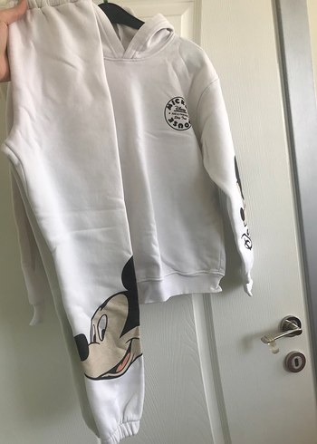 10 Yaş Beden Beyaz Mickey Mouse Baskılı Kapüşonlu Sweatshirt eşofman takım