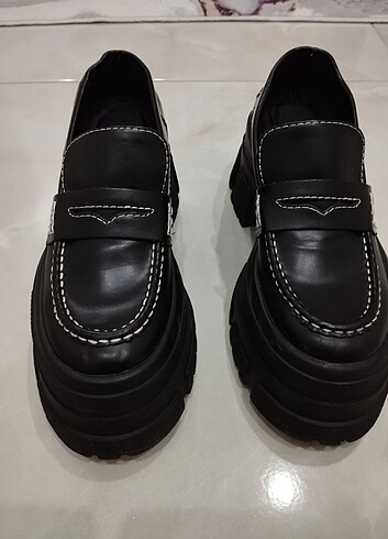 38 Beden Stradivarius Makosen
