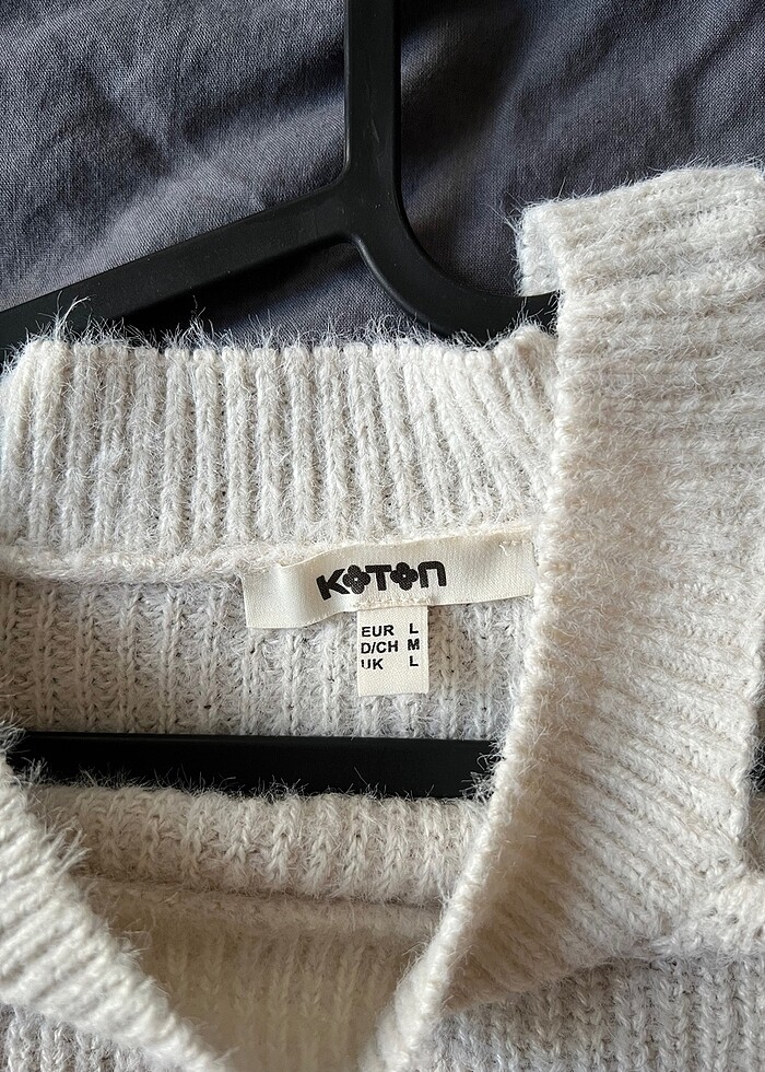 Omuz detaylı kazak - Görsel 2