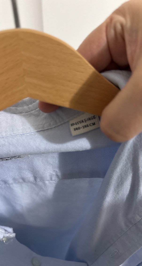 Mavi düğmeli gömlek - Görsel 5