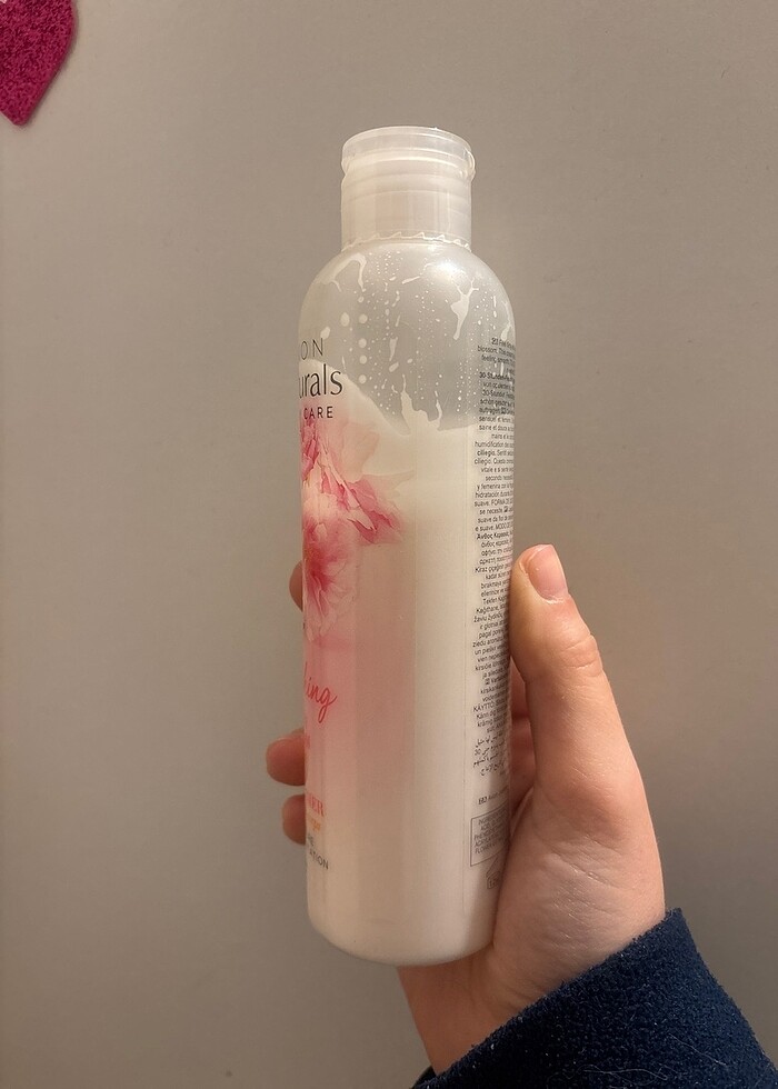 Kiraz Çiçeği Vücut Kremi - Görsel 2