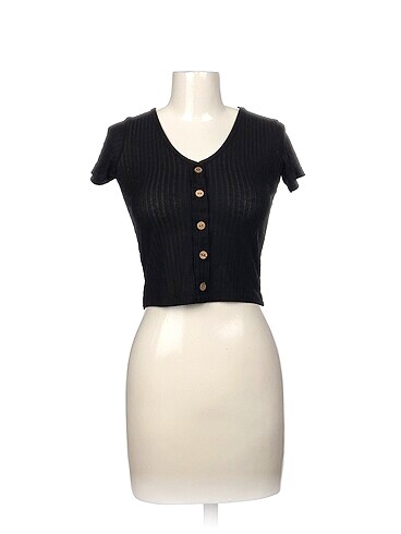Diğer T-shirt %70 İndirimli.