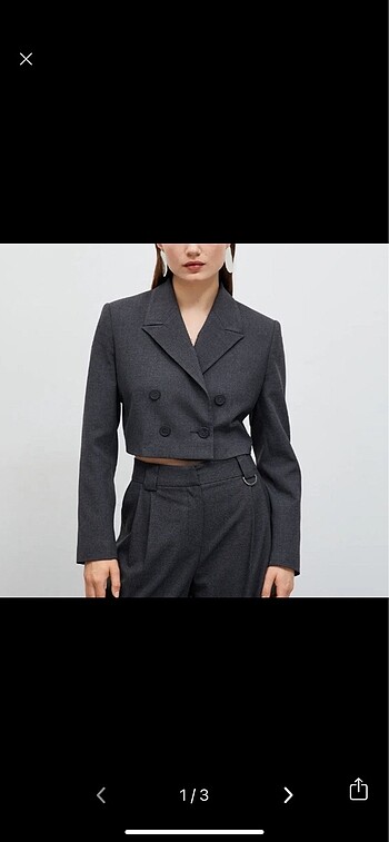Crop blazer