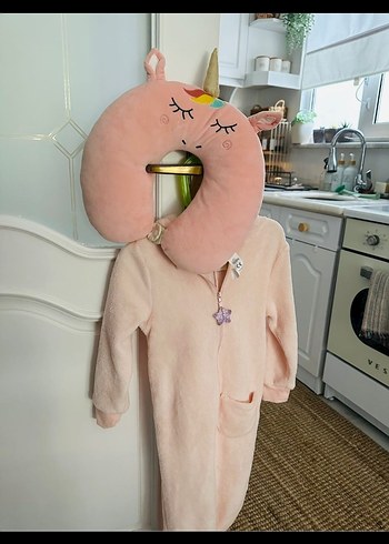 Pembe Unicorn Desenli seyehat uyku Yastığı - Görsel 4