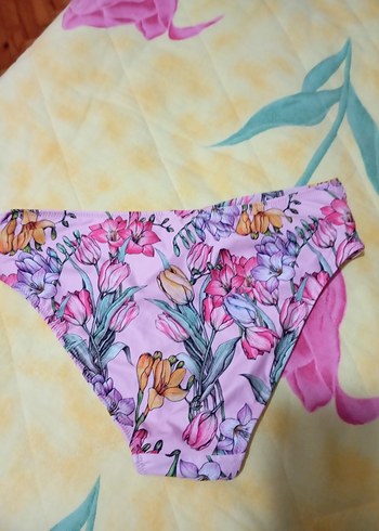 38 Beden pembe Renk Bohem Pembe Çiçek Desenli Bikini Altı