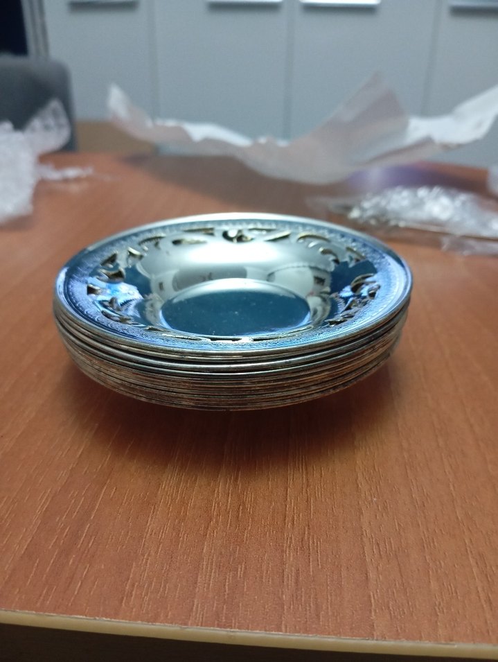 Parlak Altın Desensiz Tabak Seti - Görsel 2