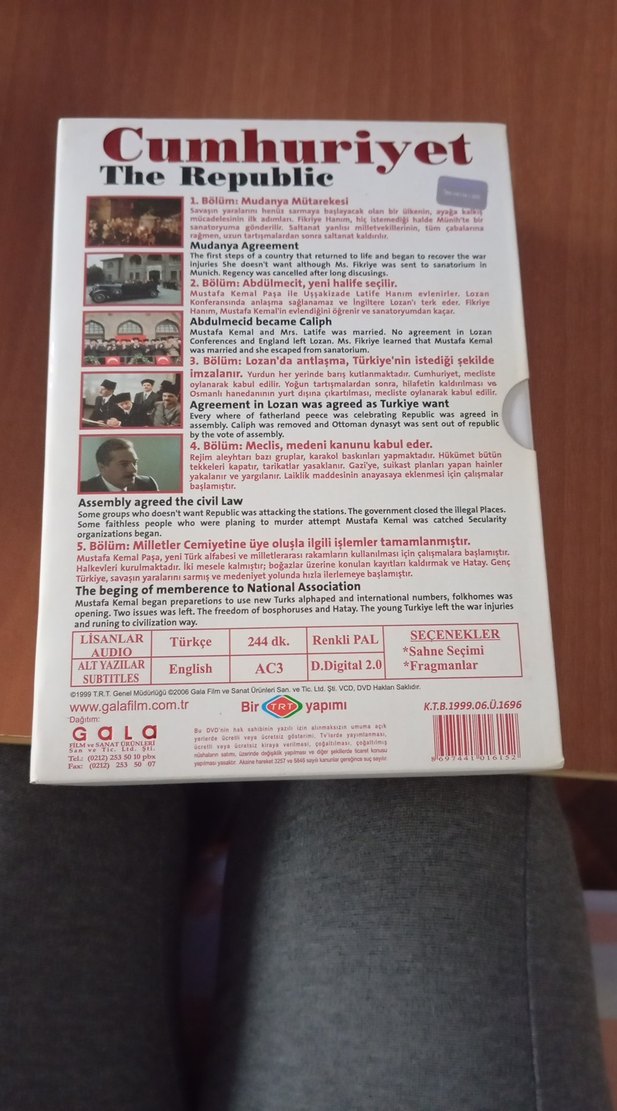 Cumhuriyet Belgesel Seti 3 DVD - Görsel 2