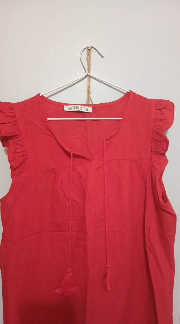 Kırmızı Fırfırlı Kolsuz Mini Bluz - Görsel 2