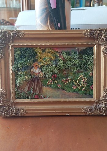 Altın Renkli Çerçeveli Doğa Temalı Tablo - Görsel 2