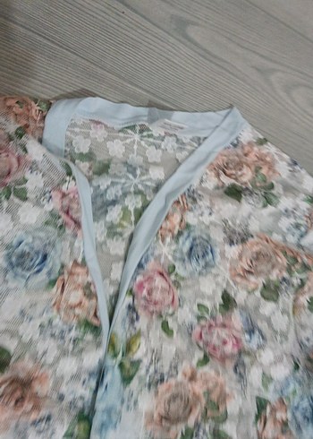 Çiçekli sabahlık - Görsel 2