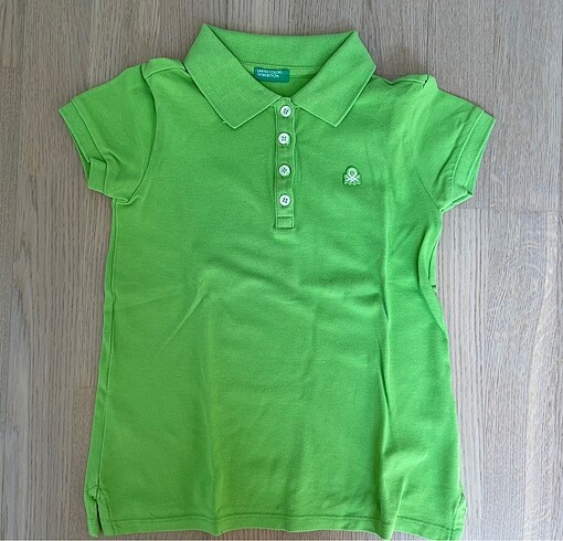 Yeşil polo yaka