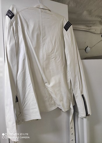 Düğmeli Beyaz Keten Kadın Ceket - Görsel 2