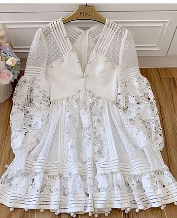 Mango Beyaz dantel detaylı elbise