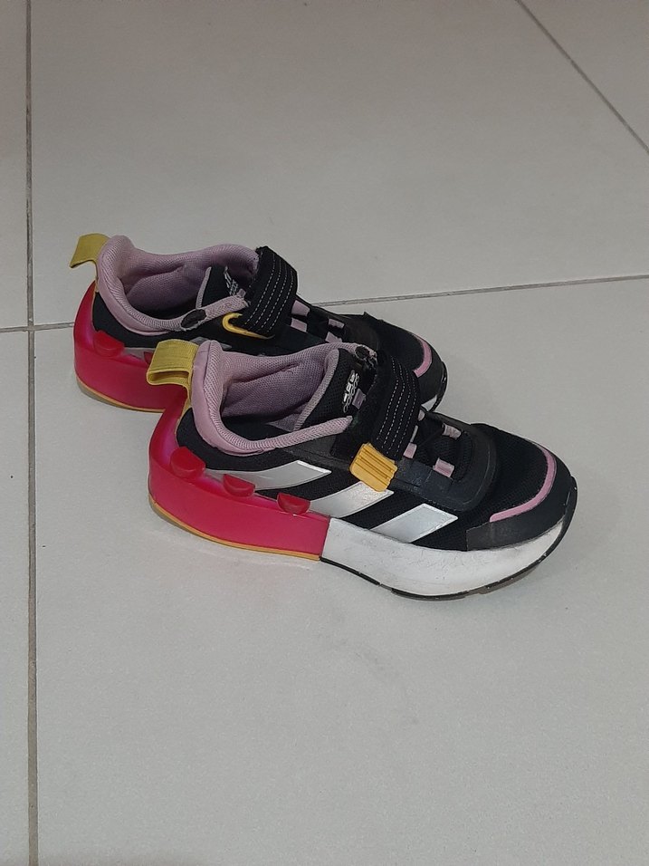 Adidas Lego 30 numara ( 18 cm ) - Görsel 2