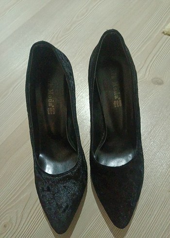 Siyah Kürklü Blok Topuklu Stiletto - Görsel 2