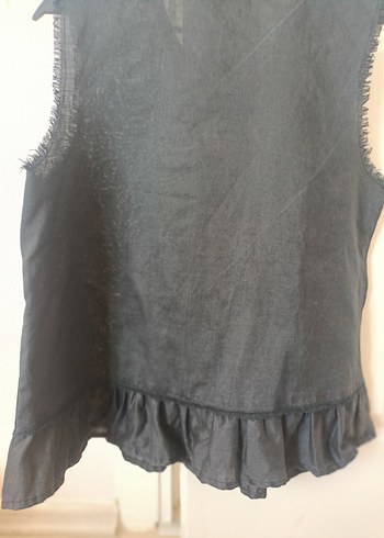 Düğmeli V Yaka Nakışlı Keten Siyah Bluz - Görsel 4