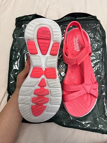 Skechers Skechers plastik su geçirmez sandalet