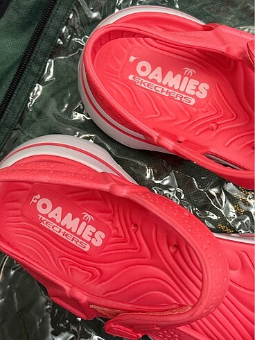 39 Beden pembe Renk Skechers plastik su geçirmez sandalet