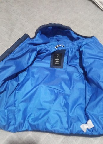 Lacivert Kapüşonlu Erkek Çocuk Mont - Görsel 5