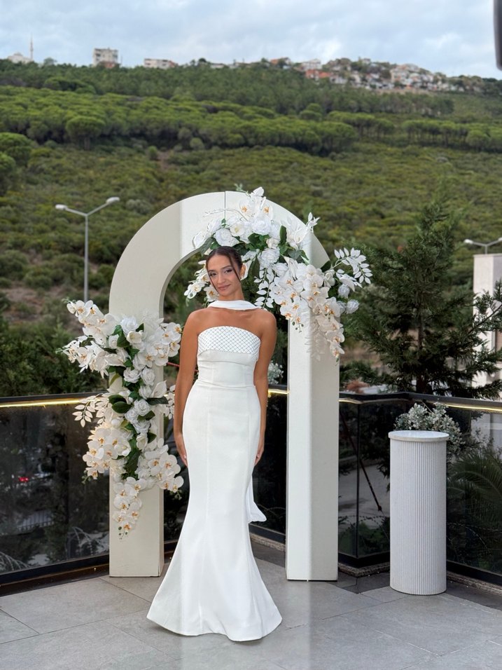 Modern Klasik Straplez Beyaz nişan nikah elbisesi - Görsel 5