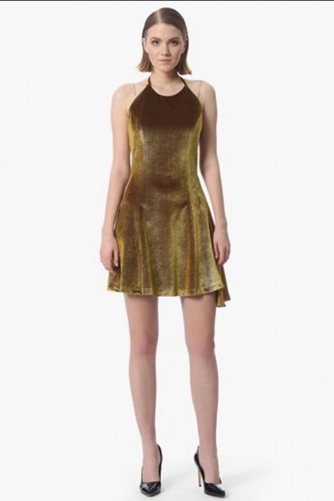 Parlak Altın Renkli Mini Askılı Pilili Elbise - Görsel 3