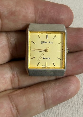 Beden altın Renk Timex ve golden pearl swiss 2 adet saat tamirlik parçalık .