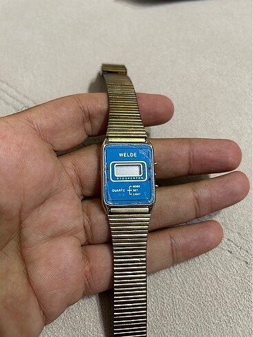 Beden Welde vintage dijital saat
