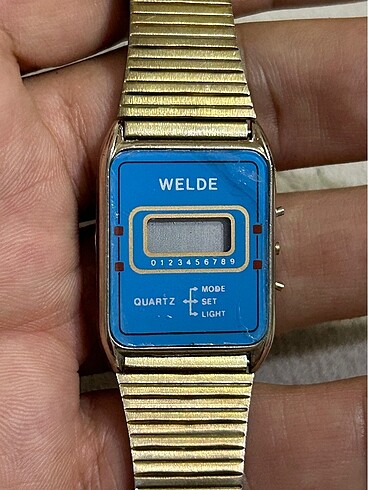 Welde vintage dijital saat