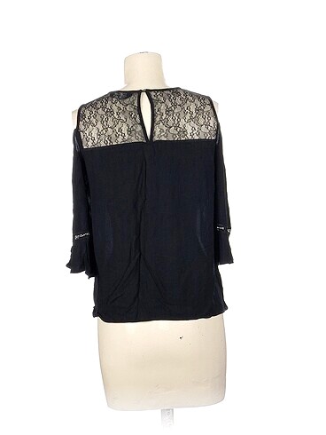 36 Beden F&F Bluz %70 İndirimli.