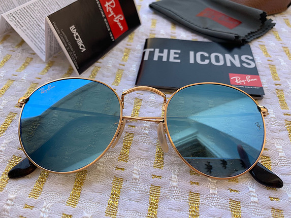 Ray-Ban aynalı güneş gözlüğü