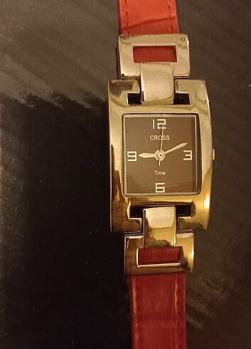 Swatch Cross Saat